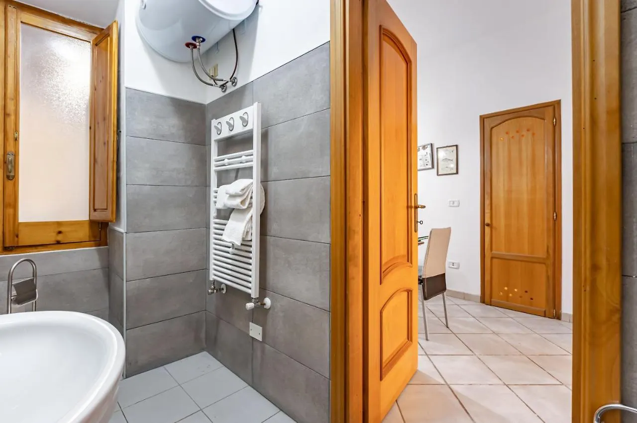 Scalette- Cagliari Historic Central Apartment! Italien
